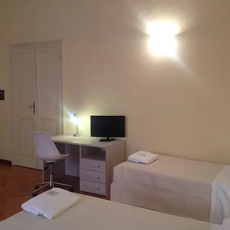 Bed and Breakfast Alle Torri 2*
