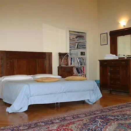 Bed and Breakfast Alle Torri 2*